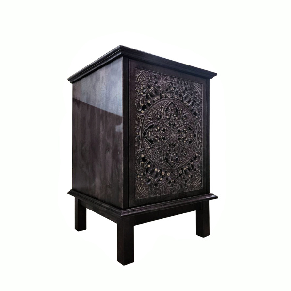 фото дизайнерской прикроватной тумбы из массива MH_170-18