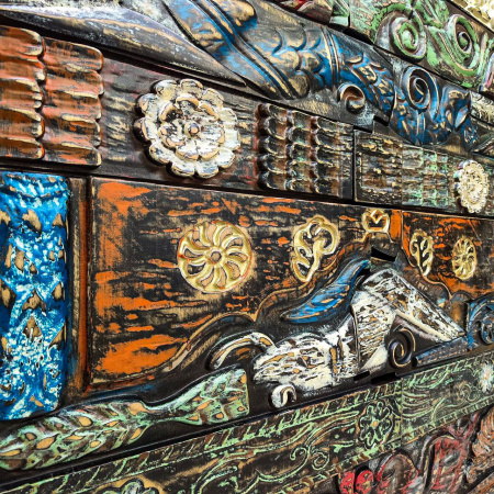 купить дизайнерский шкаф из массива MH_390-2