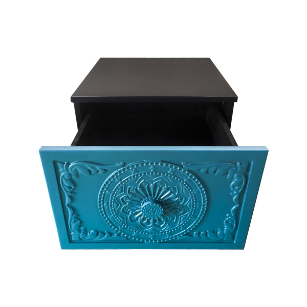 фото дизайнерской прикроватной тумбы из массива MH_145 Mini 3