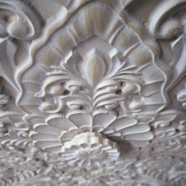 купить дизайнерский шкаф из массива MH_310-8