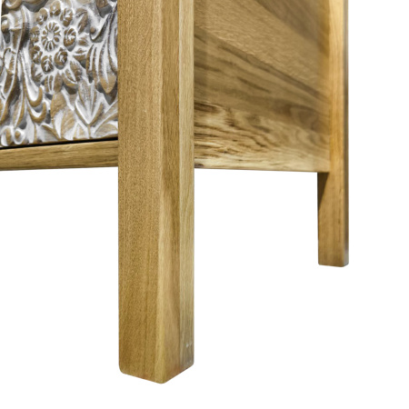 фото дизайнерской прикроватной тумбы из массива MH_110-1