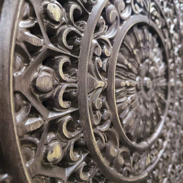 купить дизайнерский шкаф из массива MH_385-4