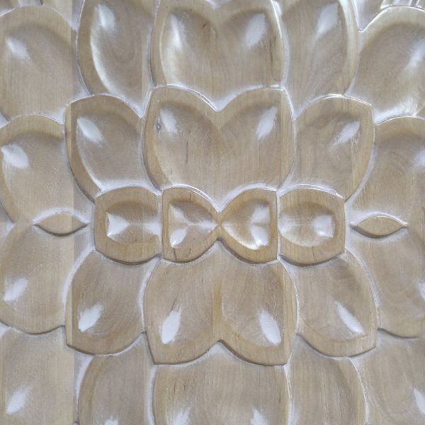 фото дизайнерской прикроватной тумбы из массива MH_178-10