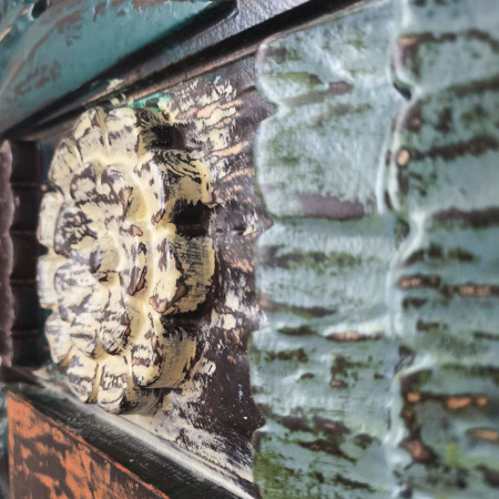 купить дизайнерский шкаф из массива MH_390-4