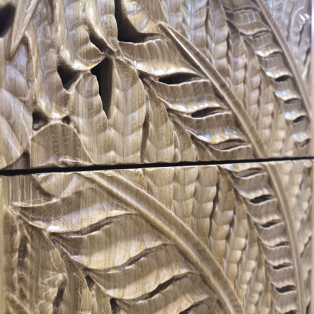 фото дизайнерской прикроватной тумбы из массива MH_175-7